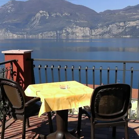 Bed & Breakfast Lil Brenzone sul Garda
